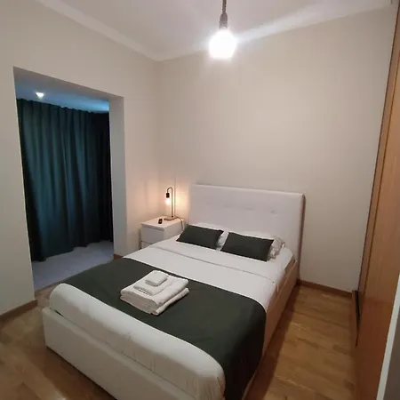 Mcr Barreiro - Lisboa Homestay